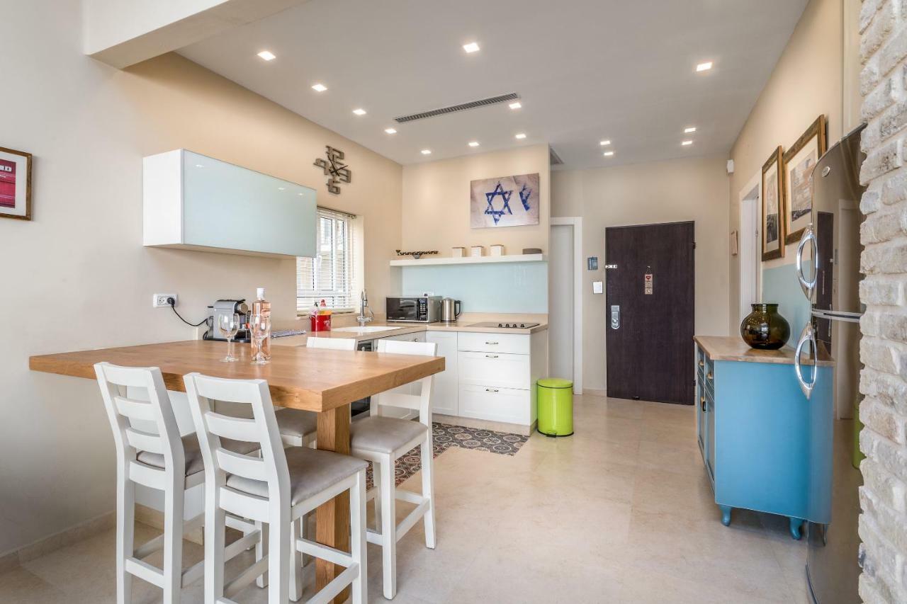 Ben-Gurion Blvd 2Bdr Close To The Beach Тель-Авив Экстерьер фото
