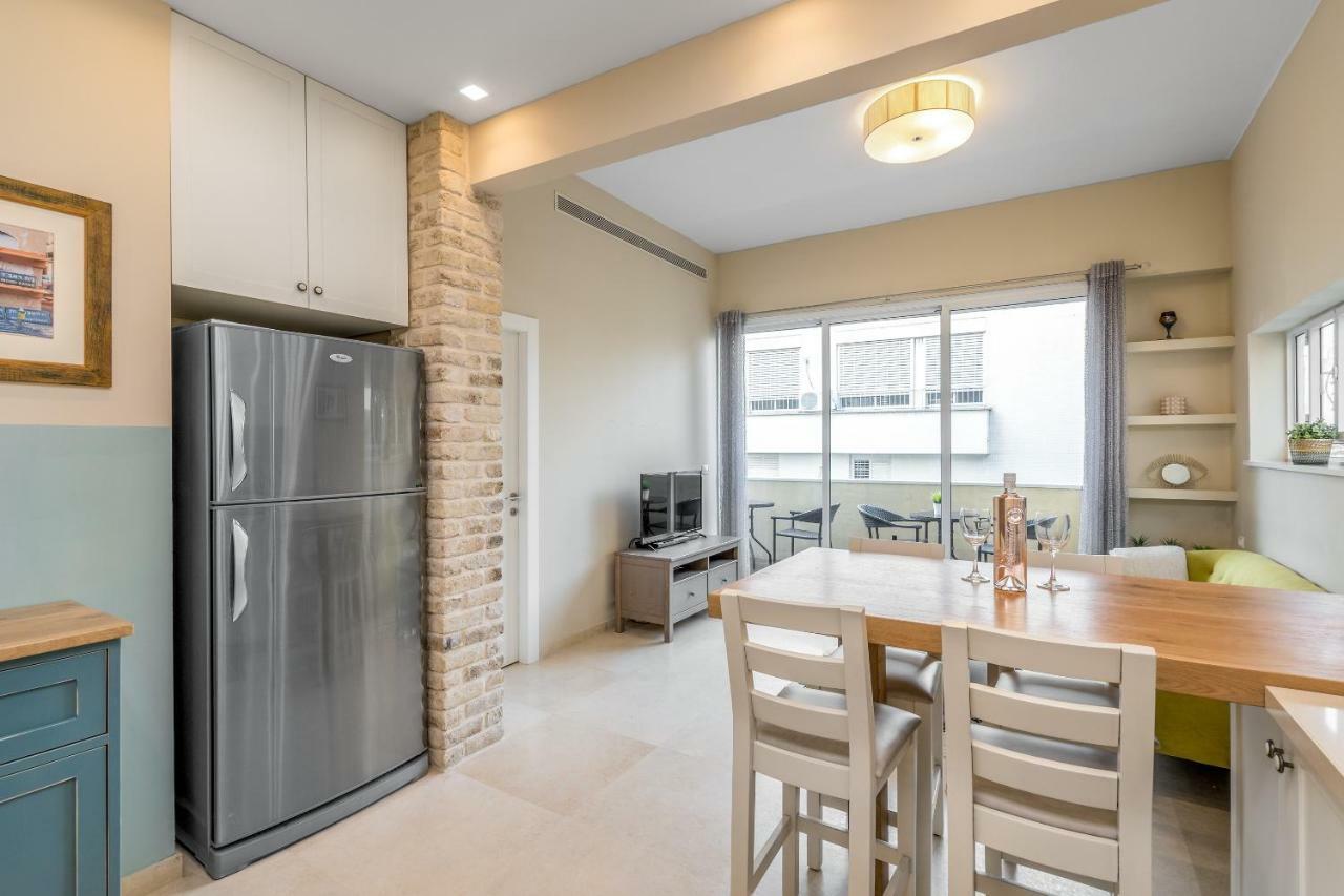 Ben-Gurion Blvd 2Bdr Close To The Beach Тель-Авив Экстерьер фото